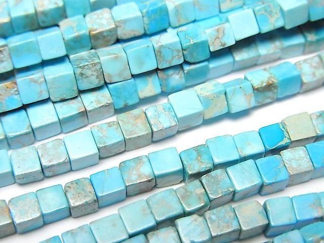 [Video] Light blue Kaolinite Cube 3x3x3mm 1strand beads (approx. 15inch/38cm)