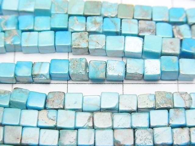 [Video] Light blue Kaolinite Cube 3x3x3mm 1strand beads (approx. 15inch/38cm)