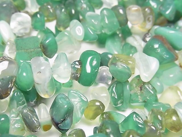 Green Onyx Chips (Small Nugget) 1strand beads (approx. 30 inches/74 cm)