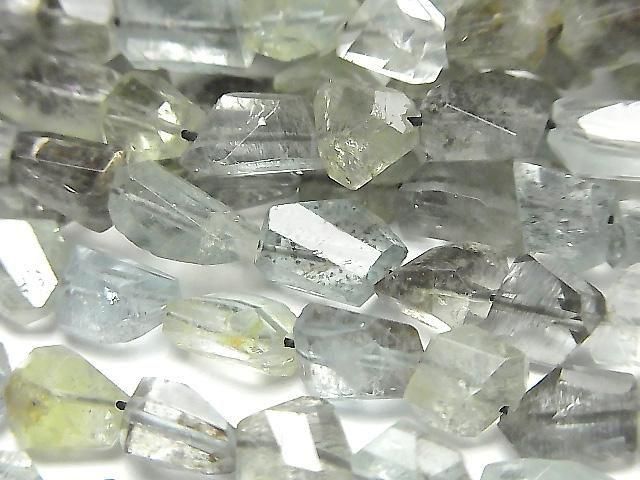 High Quality Moss Aquamarine AAA- Faceted Nugget half or 1strand beads (aprx.15inch/38cm)