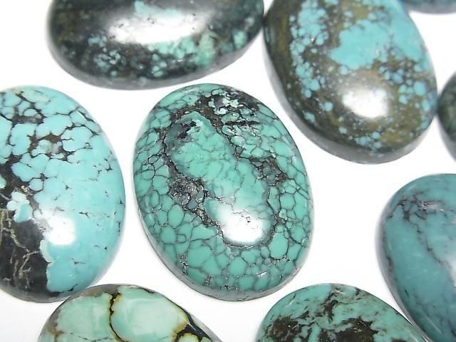 Turquoise AA++ Oval Cabochon 25x18mm Patterned 1pc