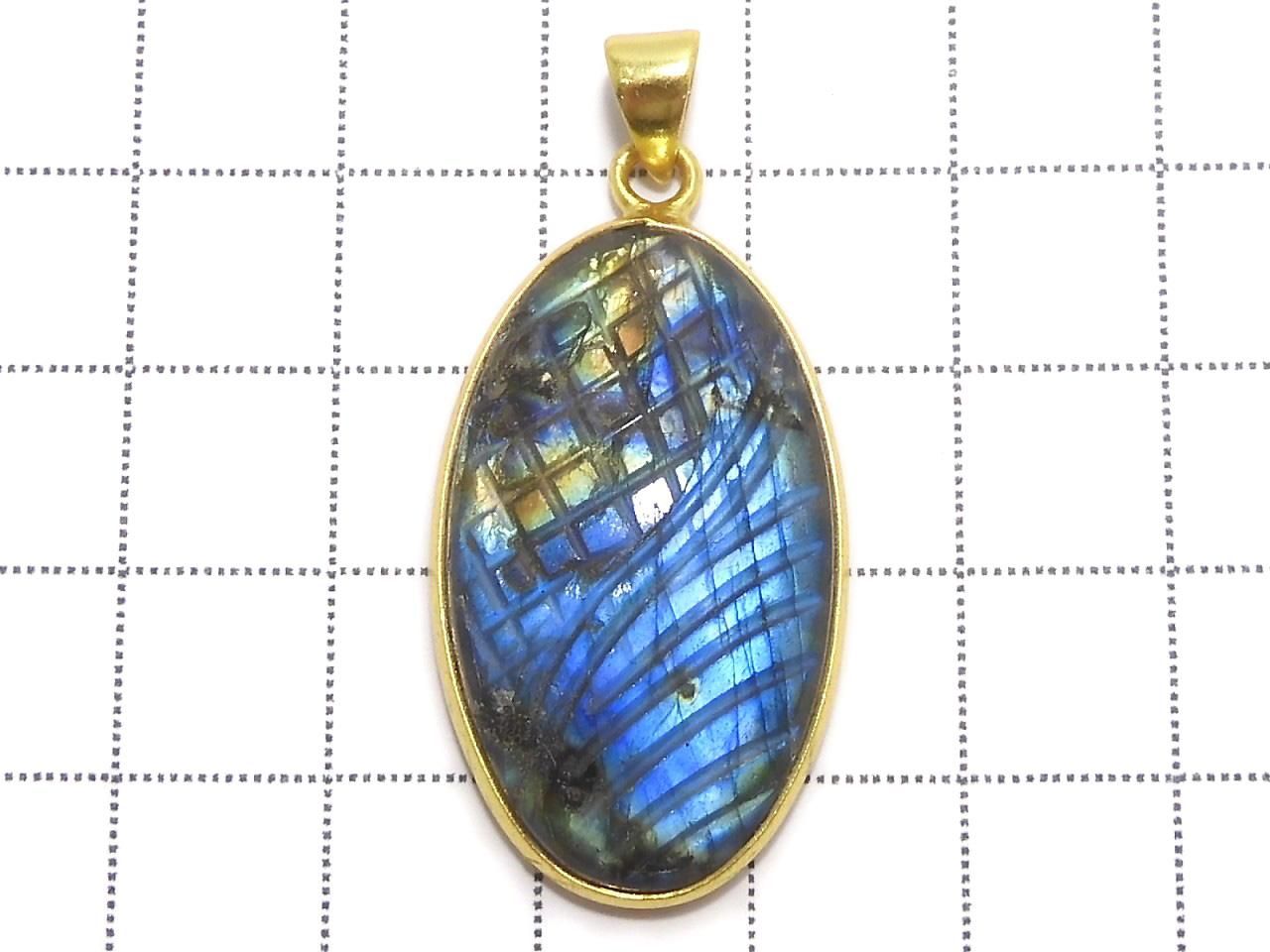 Rainbow Labradorite AAA- Carved Pendant 18KGP NO.52 [One of a kind]