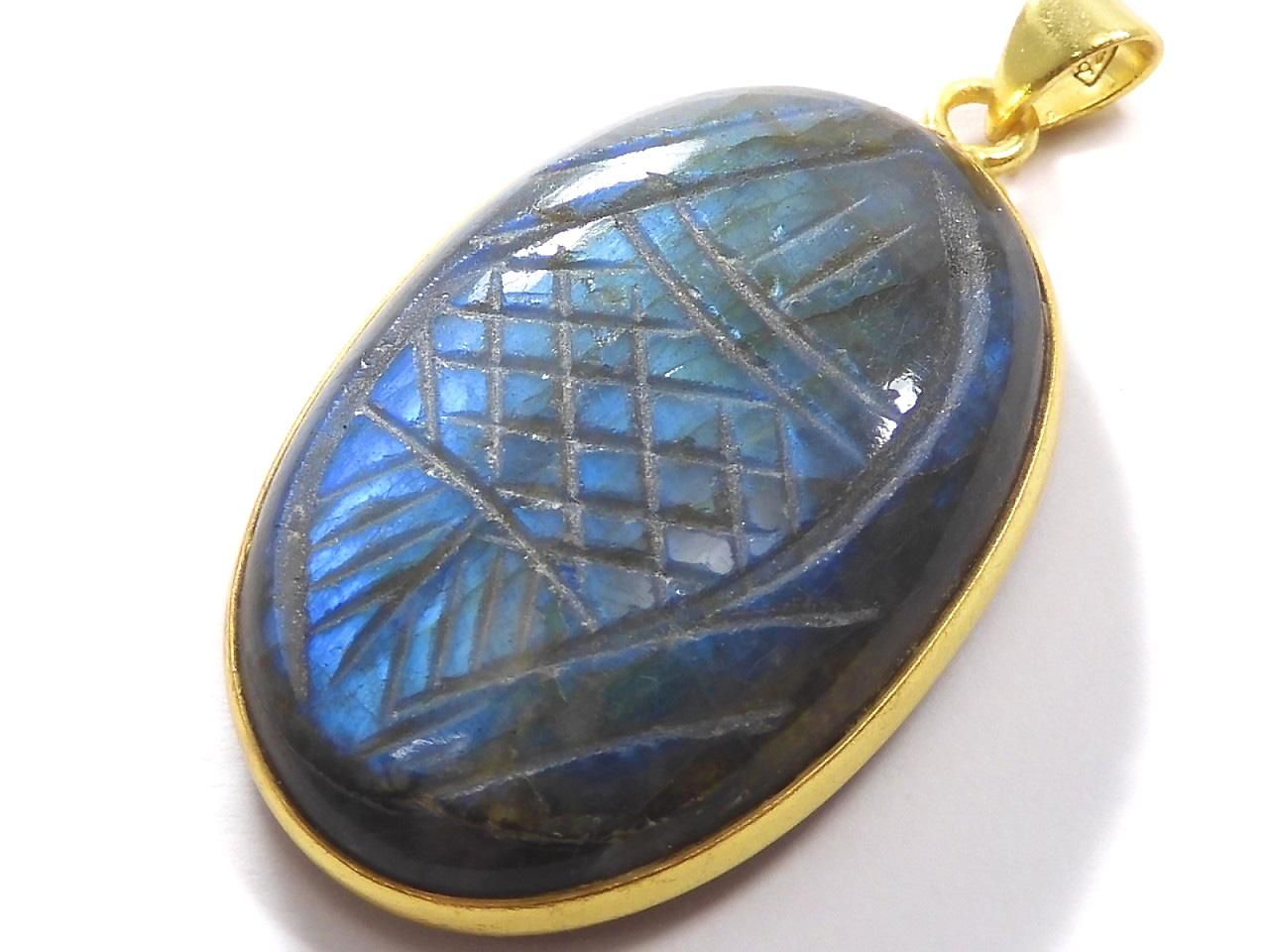 Rainbow Labradorite AAA- Carved Pendant 18KGP NO.58 [One of a kind]