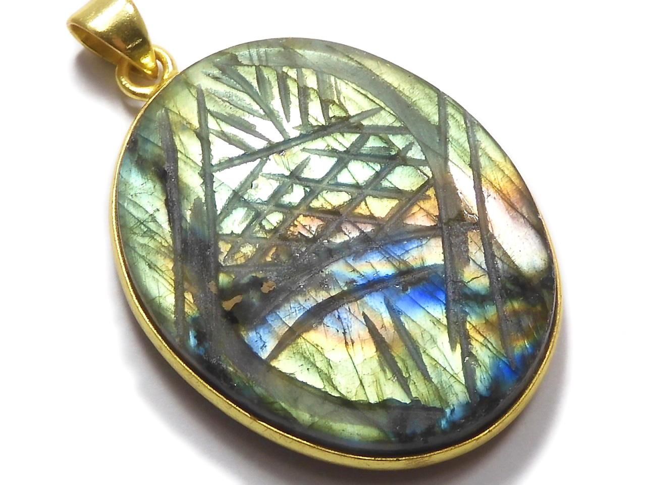 Rainbow Labradorite AAA- Carved Pendant 18KGP NO.59 [One of a kind]