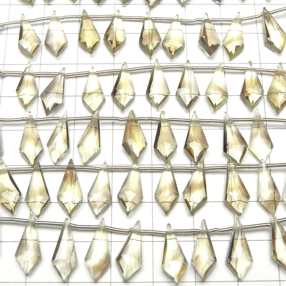 High Quality Lemon x Smoky Quartz AAA Deformed Diamond Shape 15x6mm 1strand beads (8pcs )