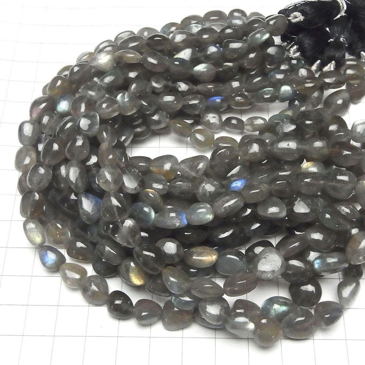 Labradorite AA++ Nugget 1strand beads (aprx.16inch/40cm)