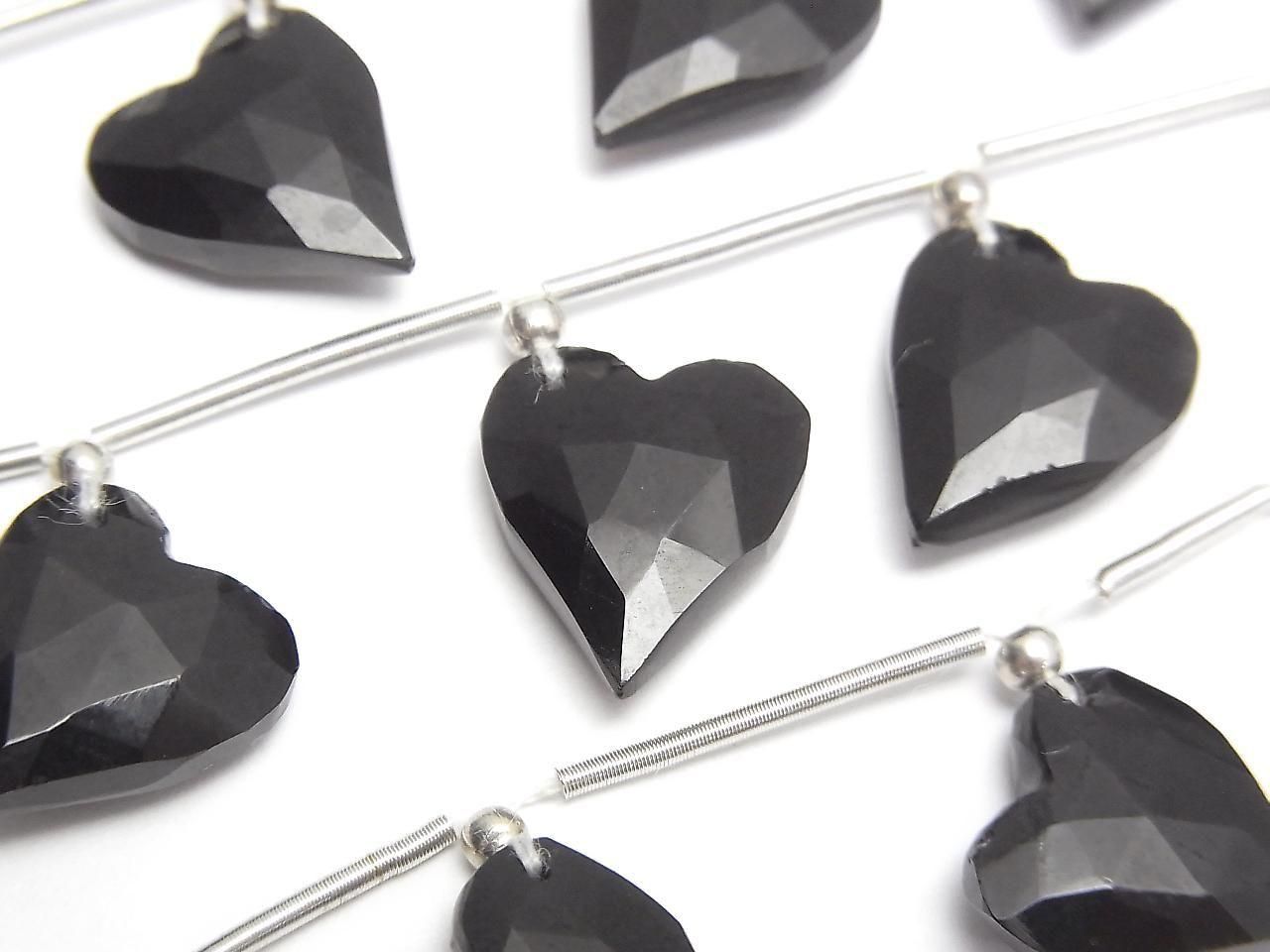 Onyx AAA Heart cut 12x11mm half or 1strand beads (6pcs)
