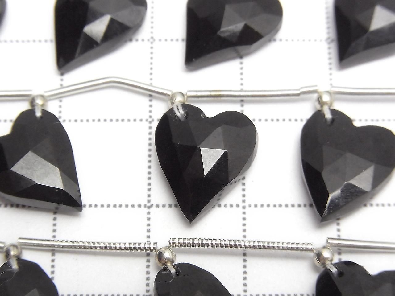 Onyx AAA Heart cut 12x11mm half or 1strand beads (6pcs)