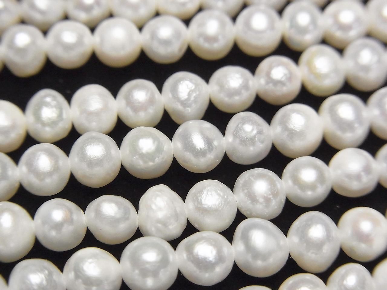 Fresh Water Pearl AA White Potato 4.5-5mm 1strand beads (approx. 13 inches/32 cm)