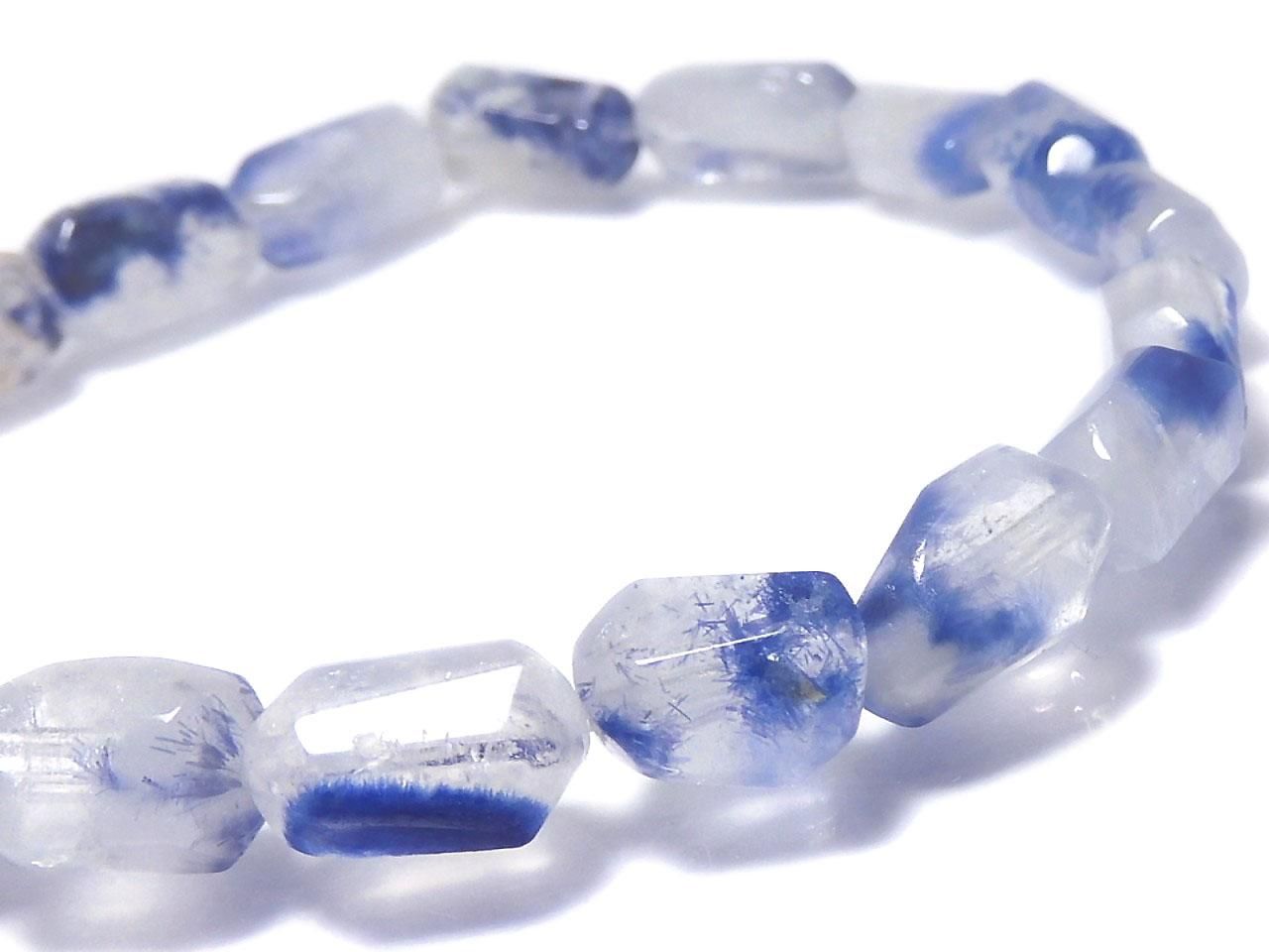 Dumortierite in Quartz Faceted Nugget 1strand beads (Bracelet) NO.13 [One of a kind]