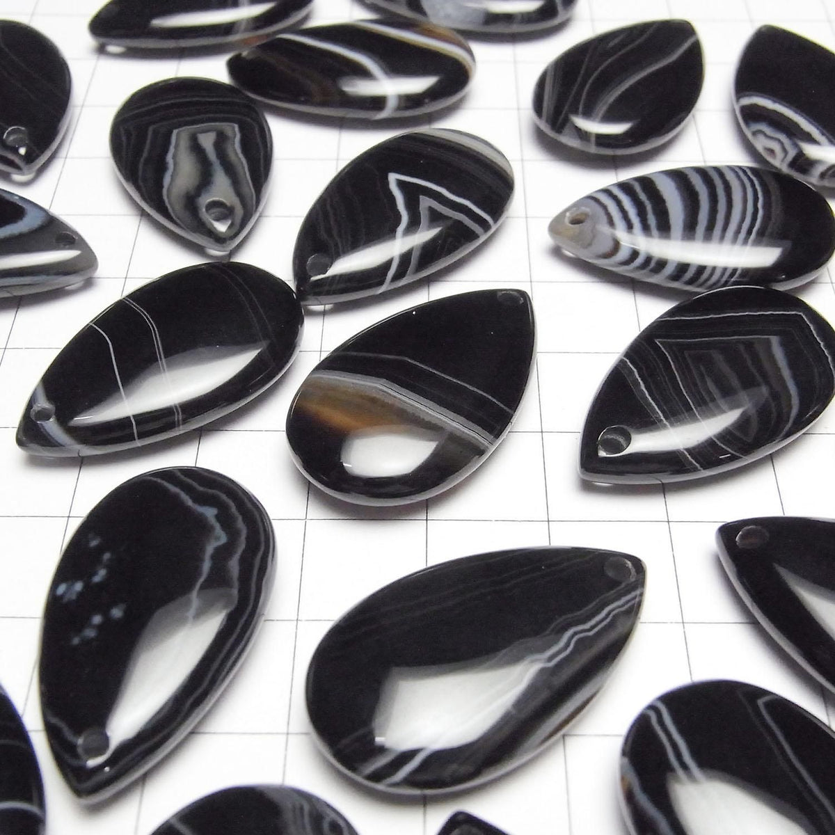 Striped Onyx AAA Pear Shape 30x18mm 2pcs