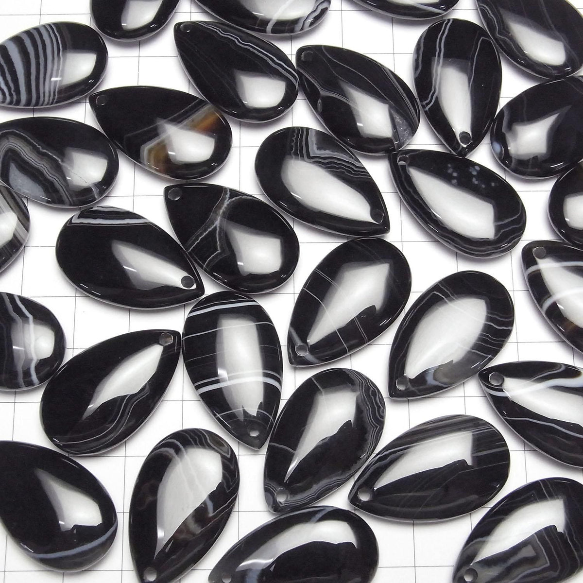 Striped Onyx AAA Pear Shape 30x18mm 2pcs