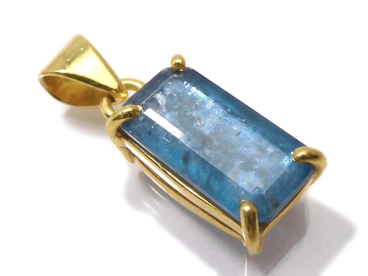 Indigo Blue Kyanite AAA- Pendant 18KGP NO.75 [One of a kind]