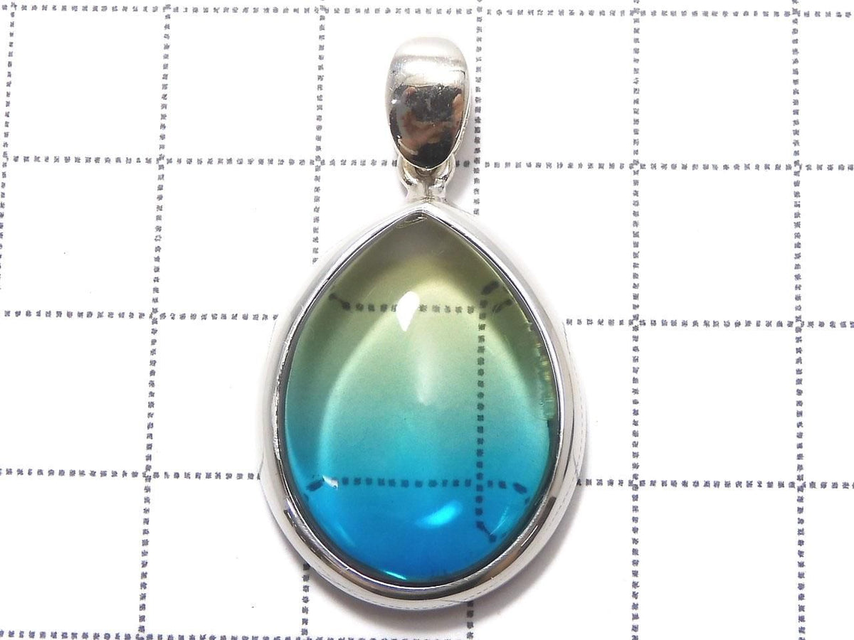 Blue Color Amber pendant Silver925 NO.3 [One of a kind]