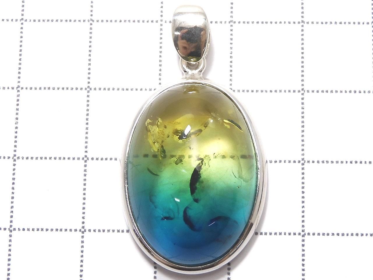 Blue Color Amber pendant Silver925 NO.4 [One of a kind]