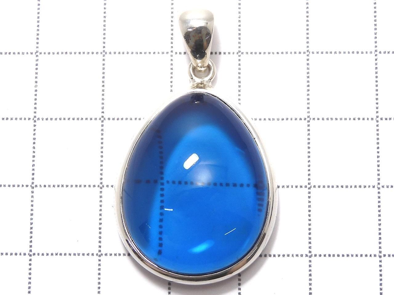 Blue Color Amber pendant Silver925 NO.8 [One of a kind]