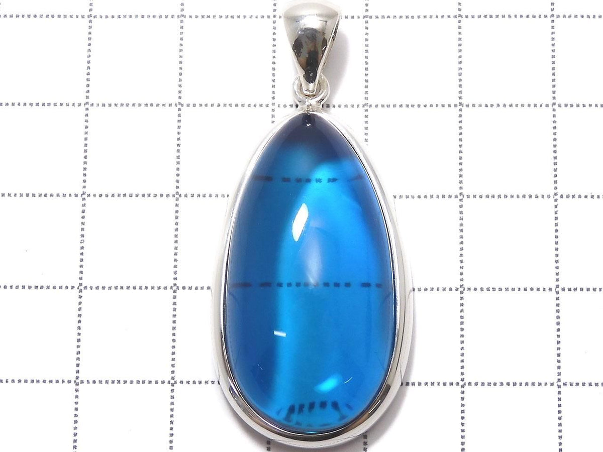 Blue Color Amber pendant Silver925 NO.10 [One of a kind]