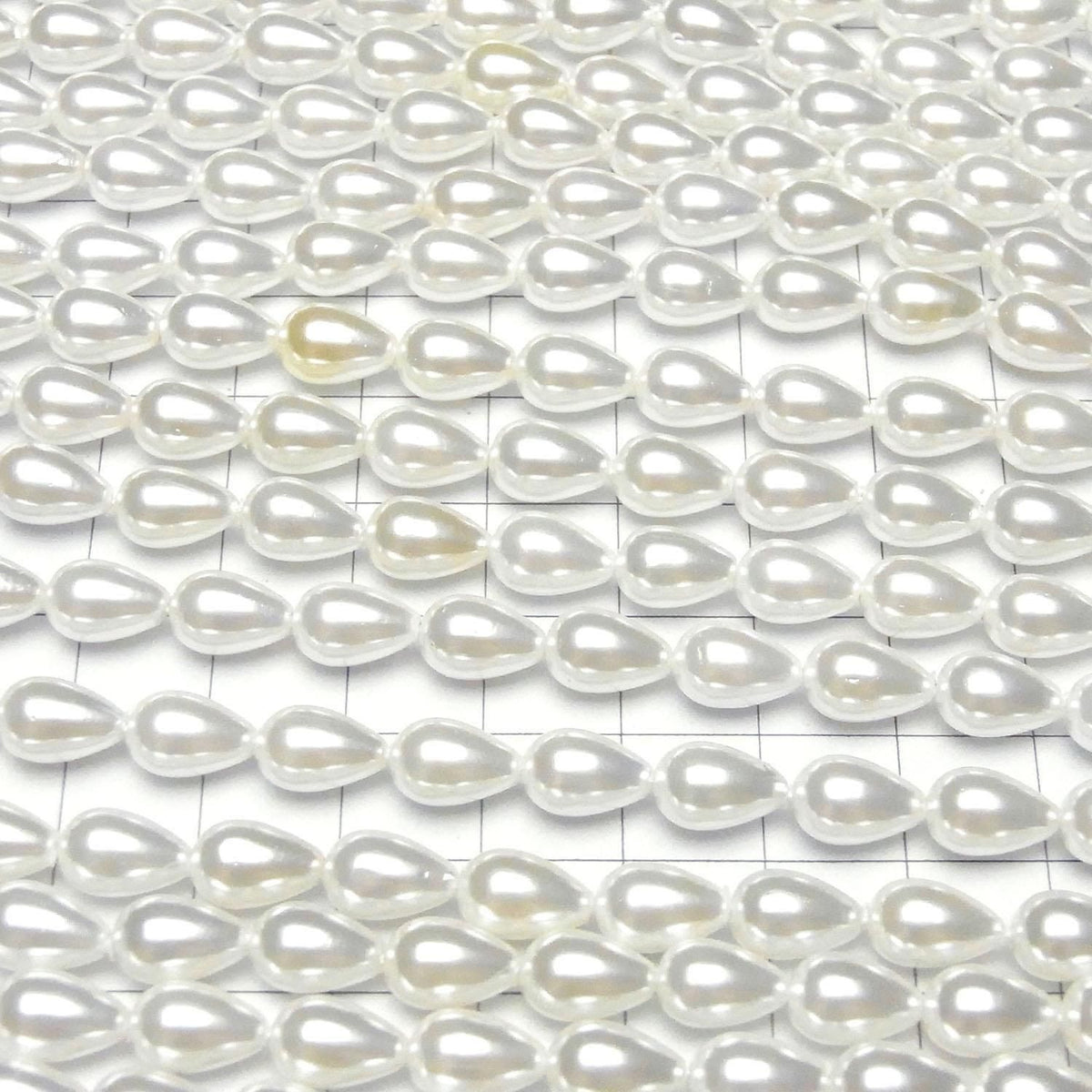 Shell Pearl White Drop 9x6x6mm 1strand beads (approx. 15inch/38cm)
