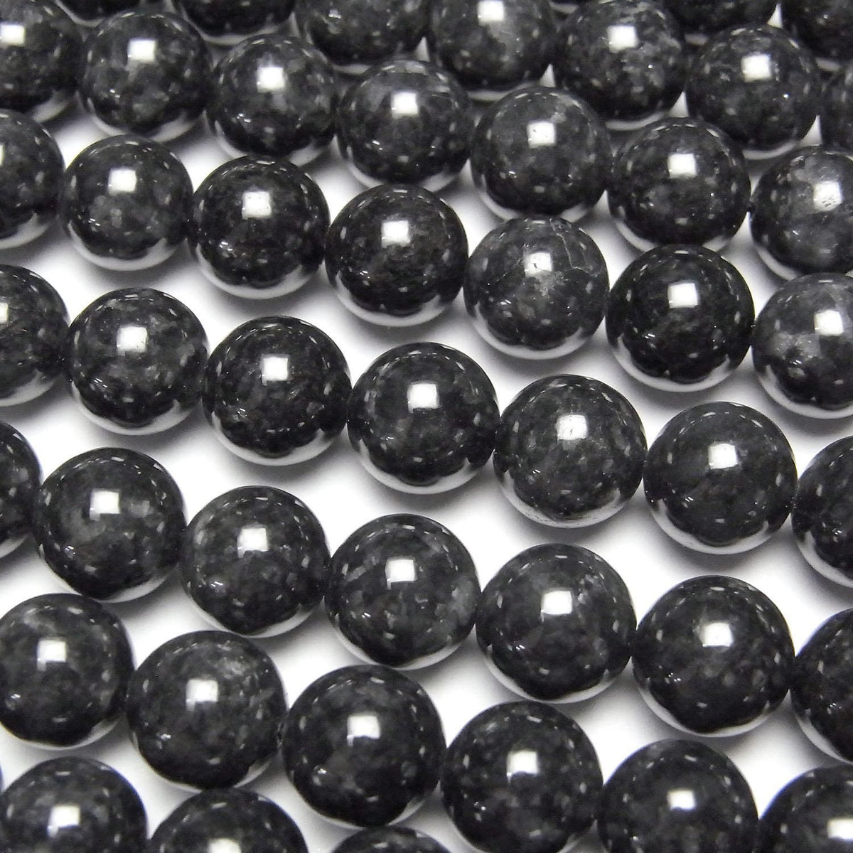 Black Jadeite AAA Round 8mm half or 1strand beads (approx. 15 inches/38 cm)