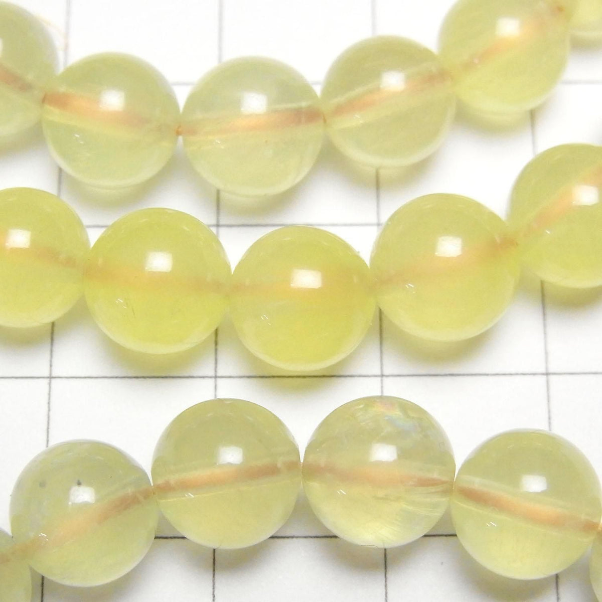 Yellow Prehnite AAA- Round 8mm 1strand beads (Bracelet)