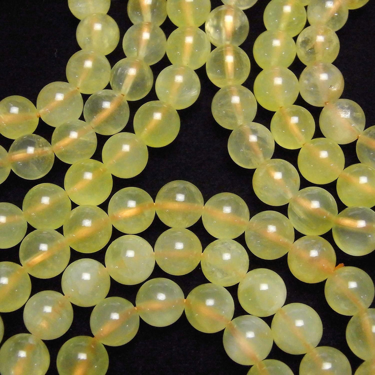 Yellow Prehnite AAA- Round 8mm 1strand beads (Bracelet)