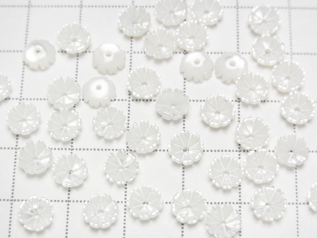 High-quality white shell AAA 3D flower 6mm center hole 4pcs