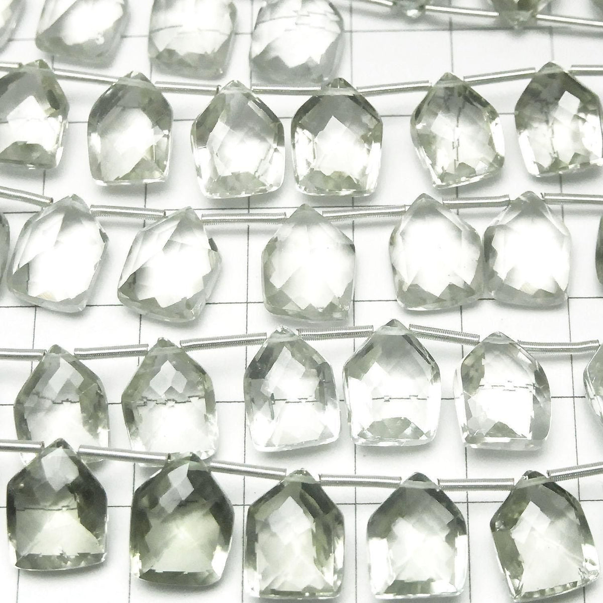 High Quality Green Amethyst AAA Irregular Pentagon Cut Half or 1strand beads (8pcs)