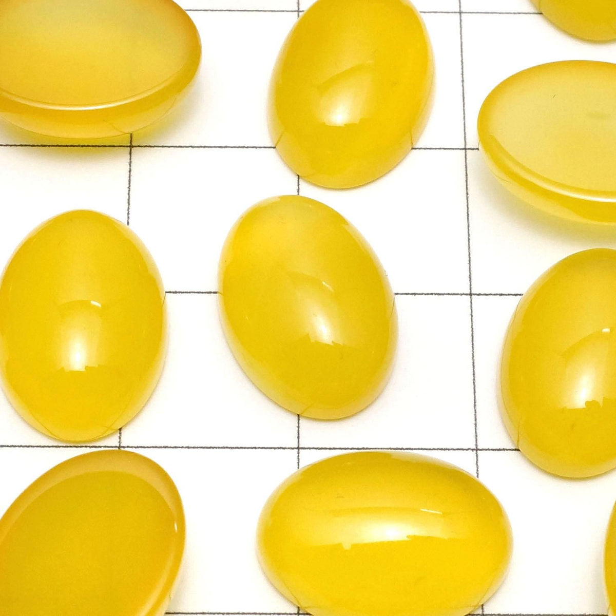 Yellow Chalcedony AAA Oval Cabochon 14x10mm 4pcs