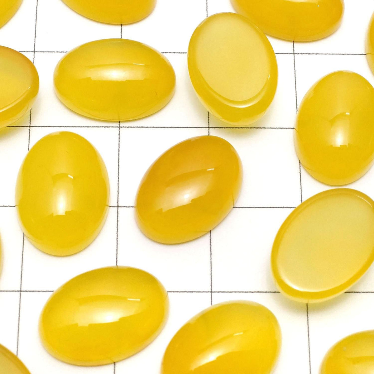 Yellow Chalcedony AAA Oval Cabochon 14x10mm 4pcs