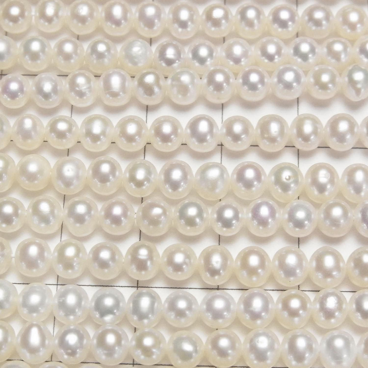 Fresh Water Pearl AA++ Potato 5mm White 1strand beads (approx. 15 inches/37 cm)