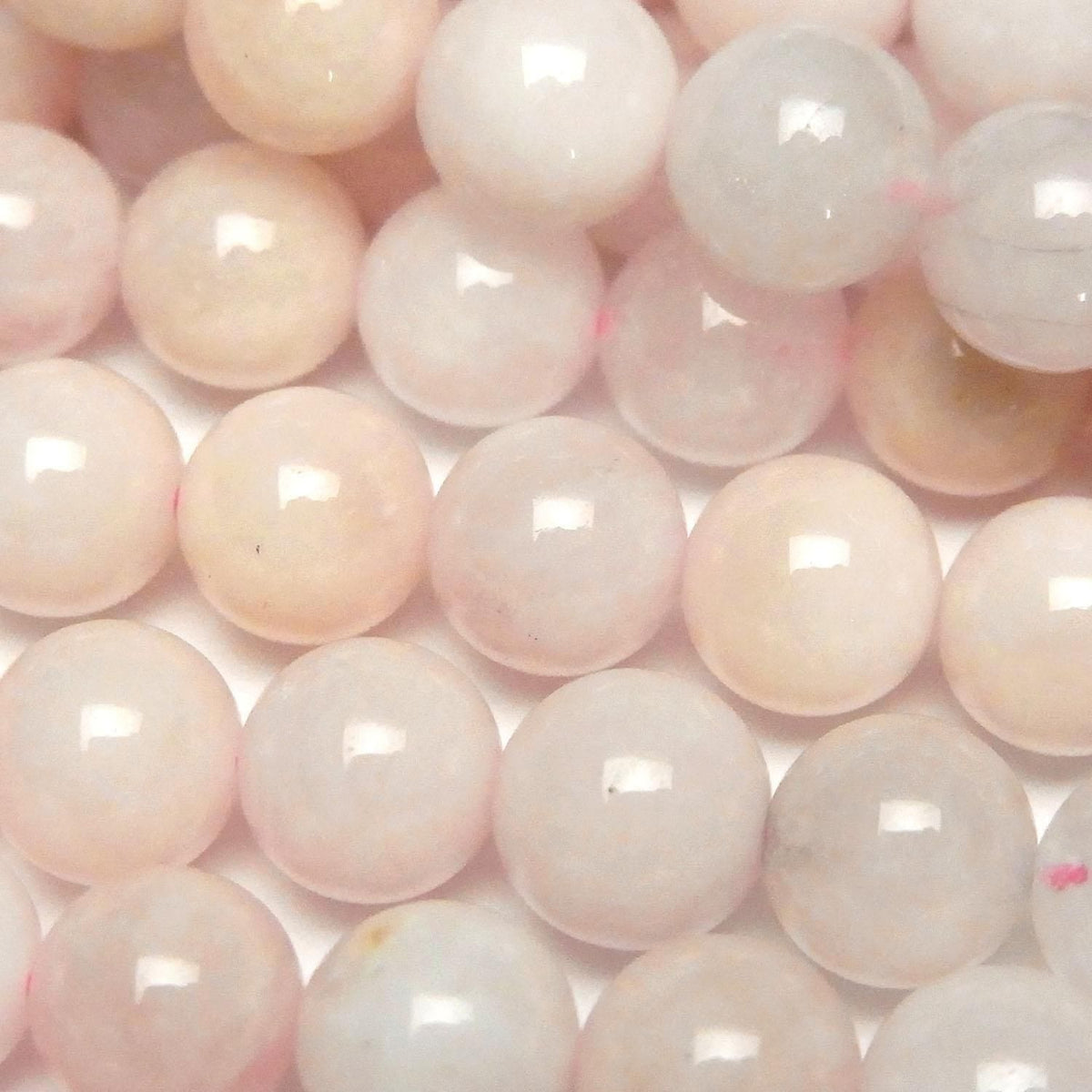 Morganite AA Round 8.5mm 1strand beads (aprx.15inch/37cm)