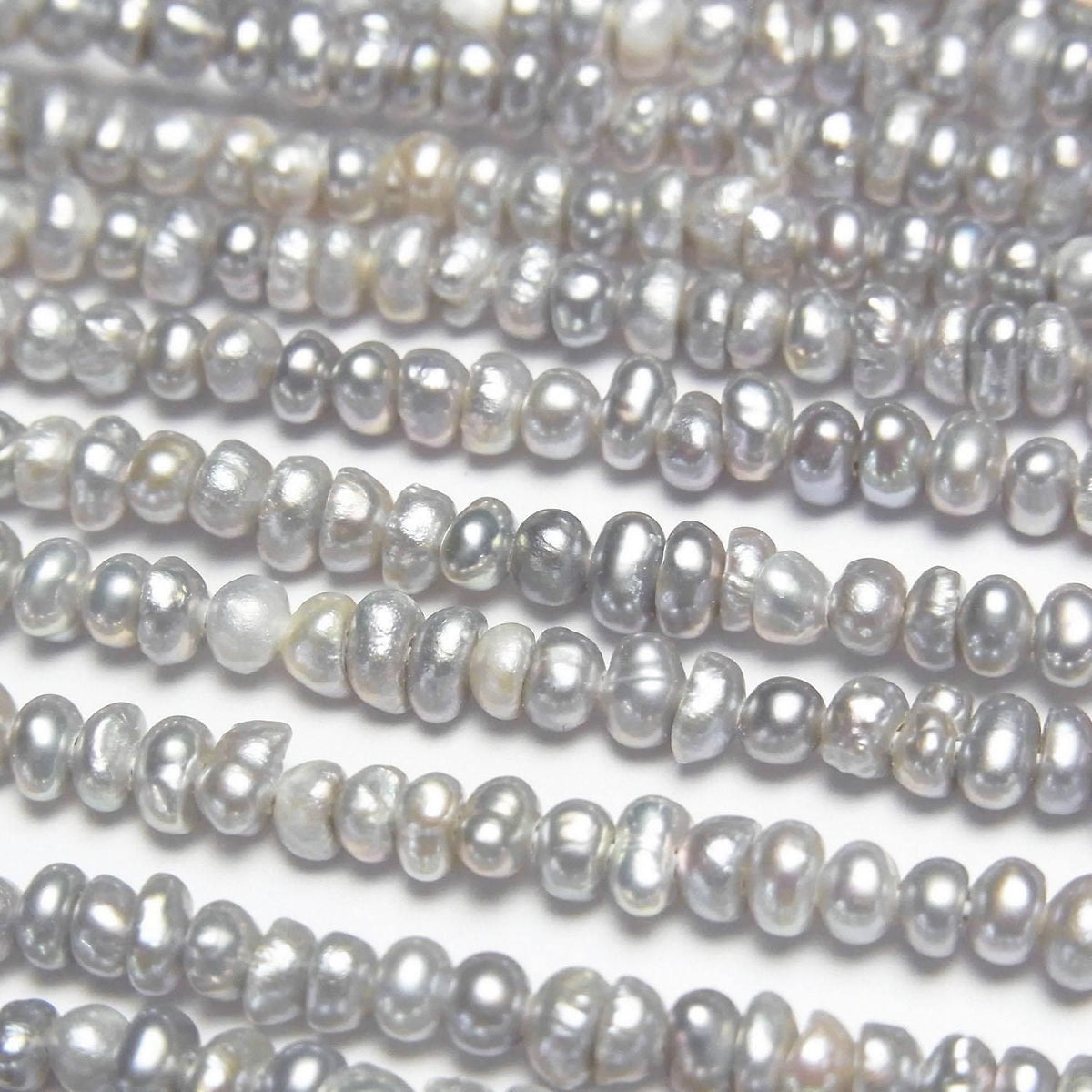 Fresh Water Pearl AA Silver Rondelle 3mm 1strand beads (approx. 14 inches/35 cm)