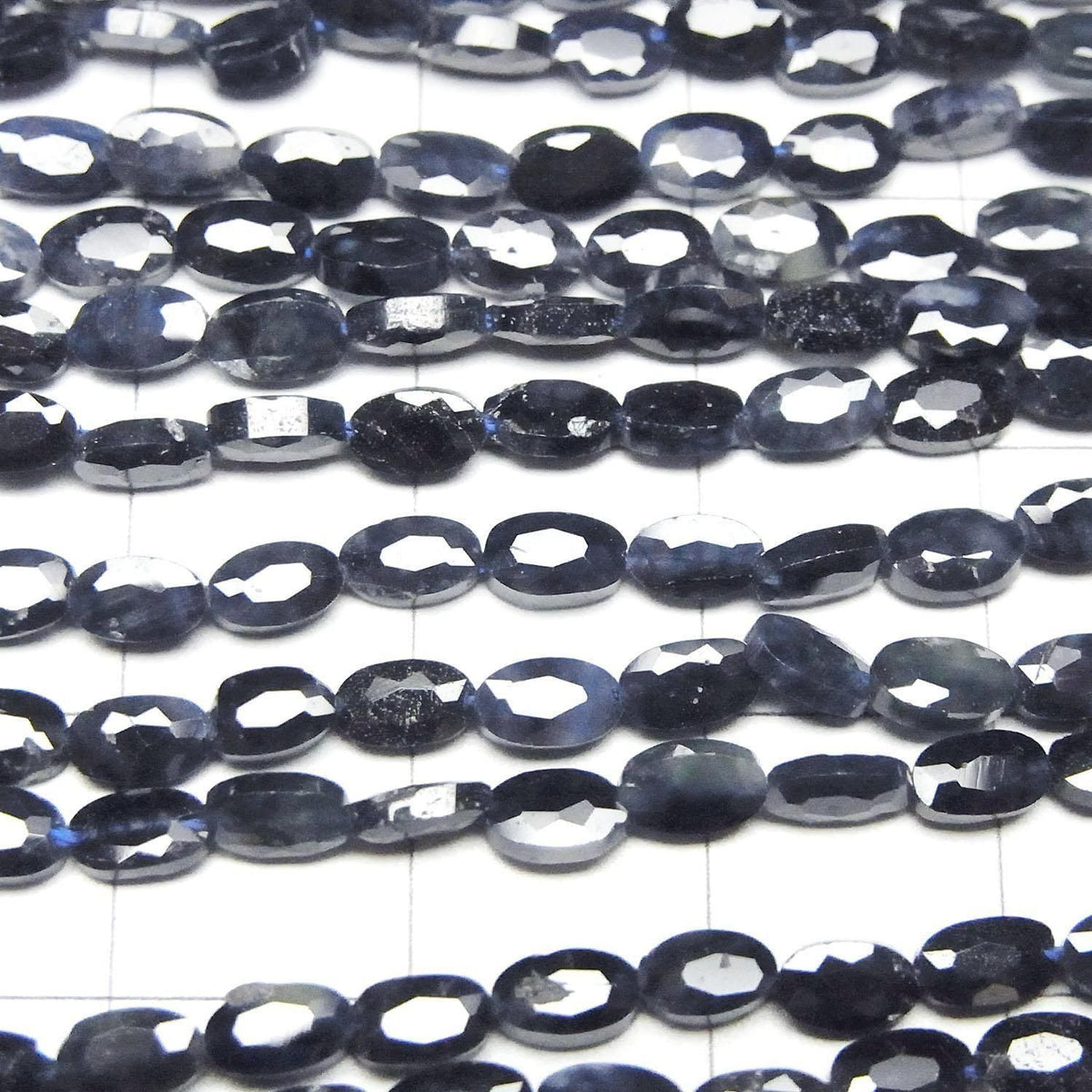 Sapphire AA+ Faceted Oval 5x3mm half or 1strand beads (aprx.14inch/34cm)High Quality!