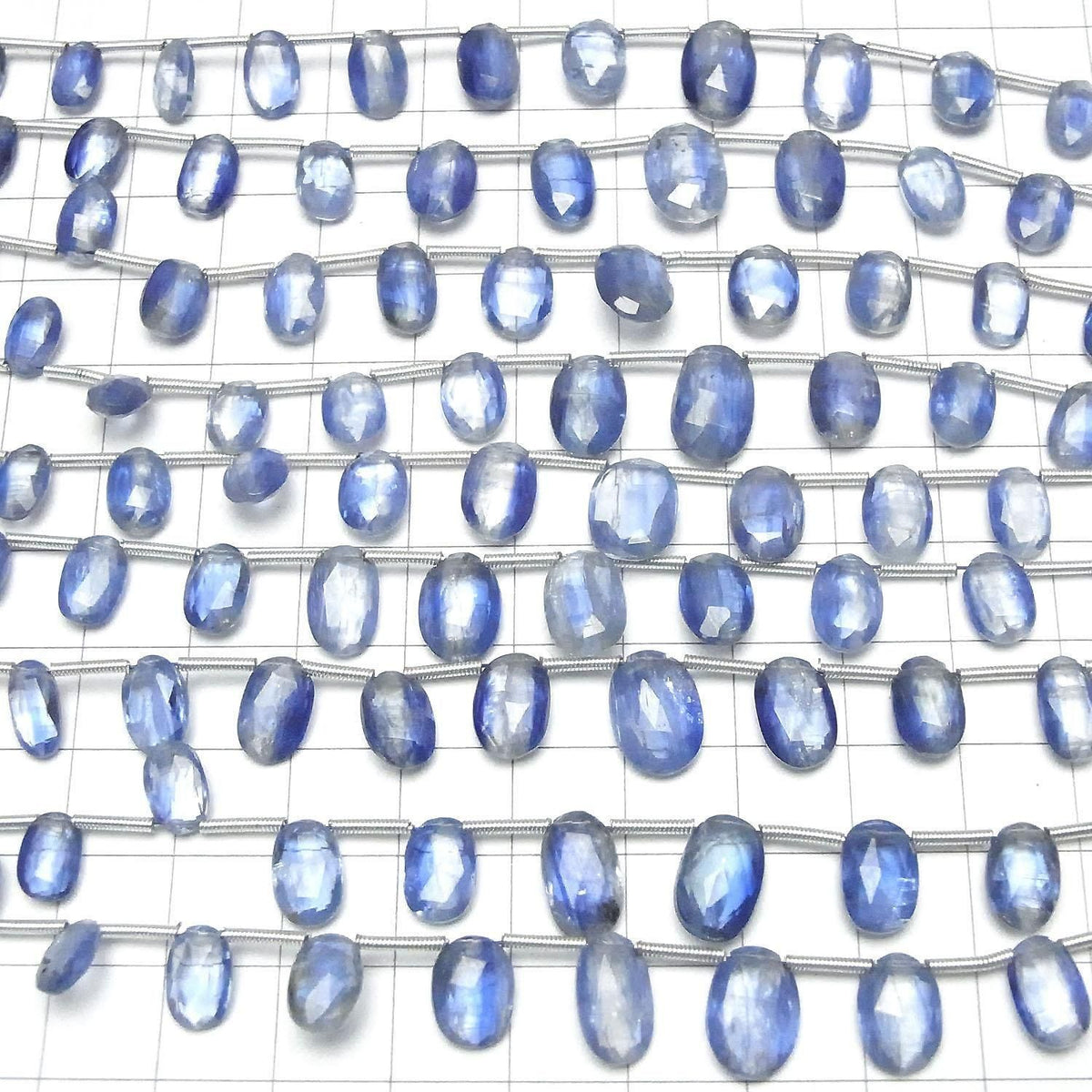 Kyanite AA++ Faceted Oval Top Side Drilled Hole [Light color] half or 1strand beads (15pcs)