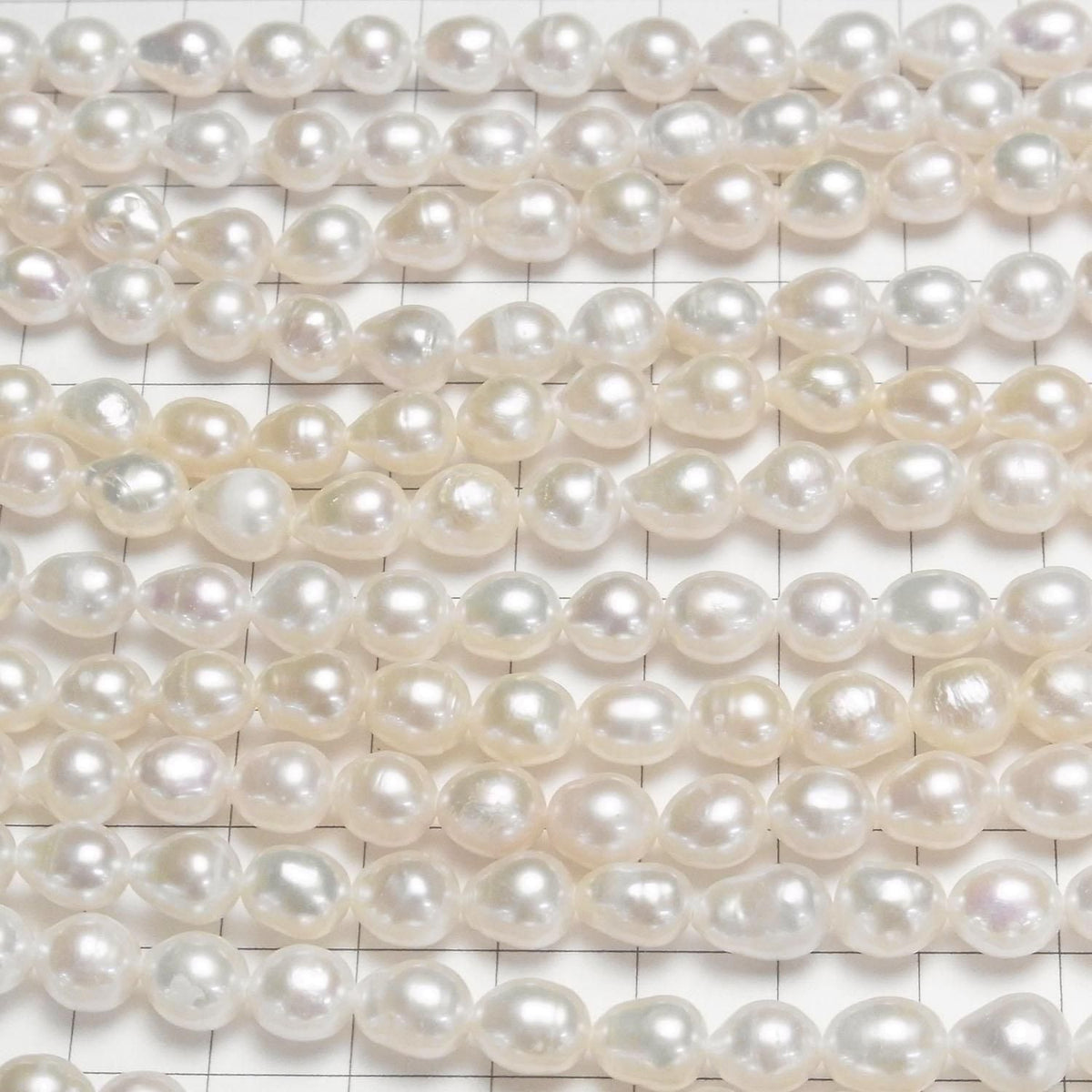 Fresh Water Pearl AA+ Natural Drop - Rice 6.5-8.5mm White 1strand beads (approx. 15inch/37cm)