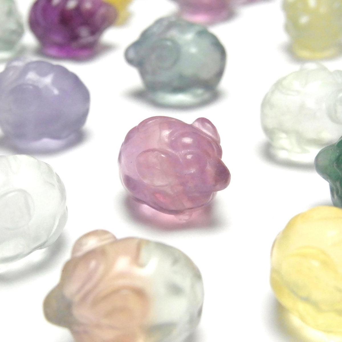 Multicolor Fluorite AAA- Sheep motif 14x17mm [Undrilled] No.2 5pcs