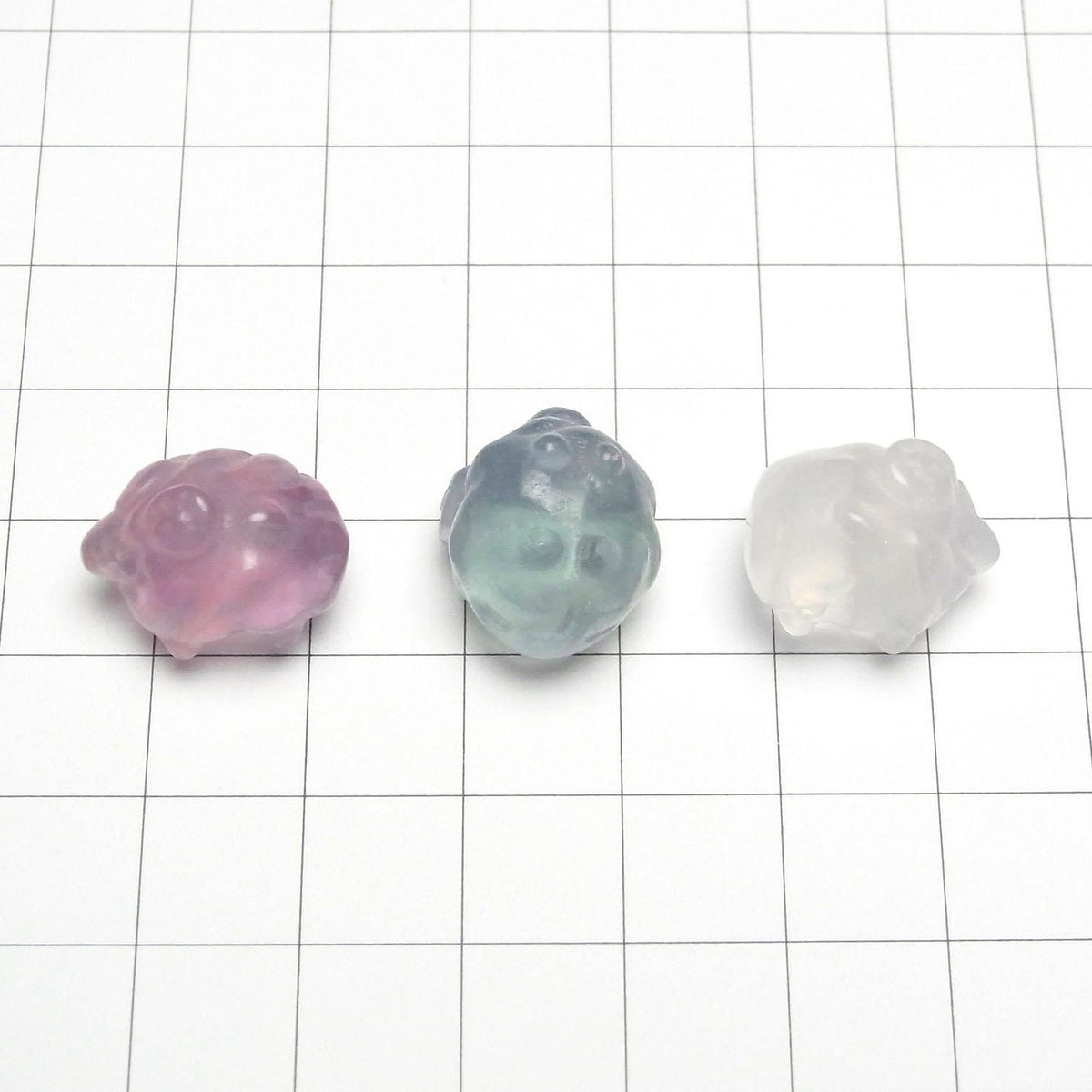 Multicolor Fluorite AAA- Sheep motif 14x17mm [Undrilled] No.2 5pcs