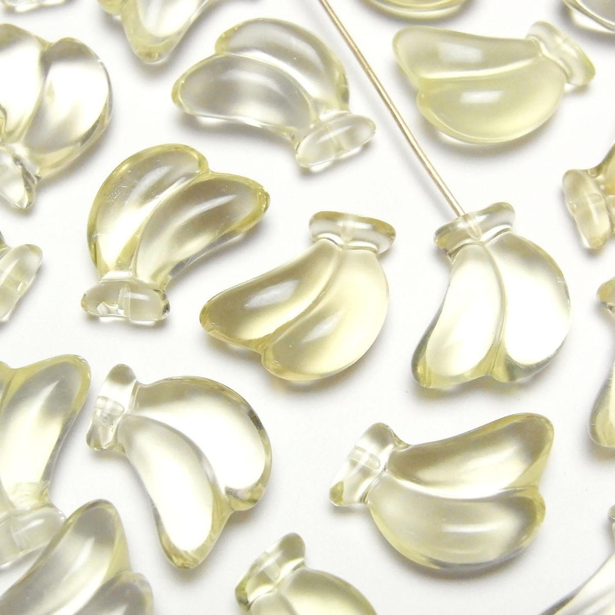 Lemon Quartz AAA Banana Motif 15x14mm [Half Drilled Hole] 1pc