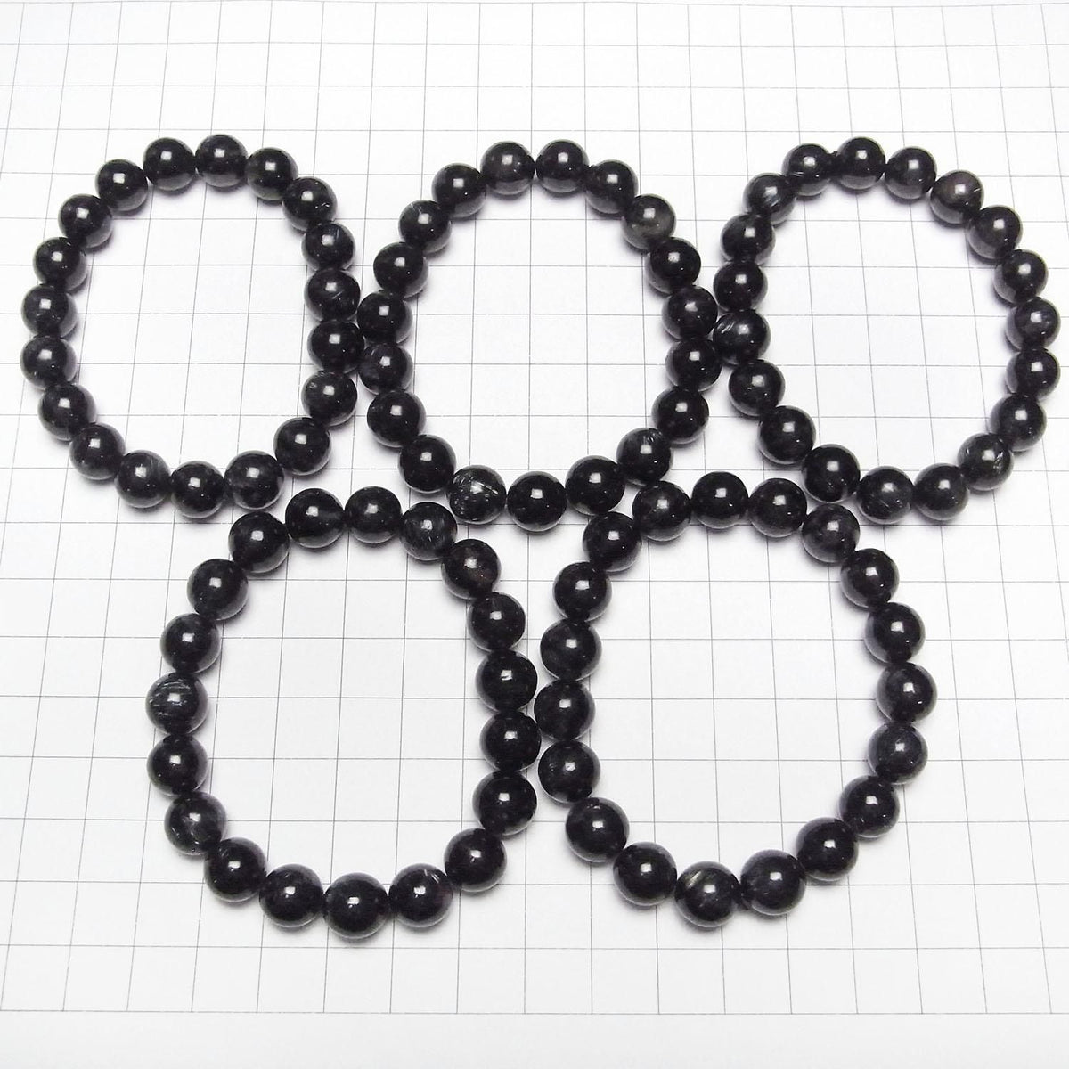 Nuummite Round 10mm 1strand beads (Bracelet)