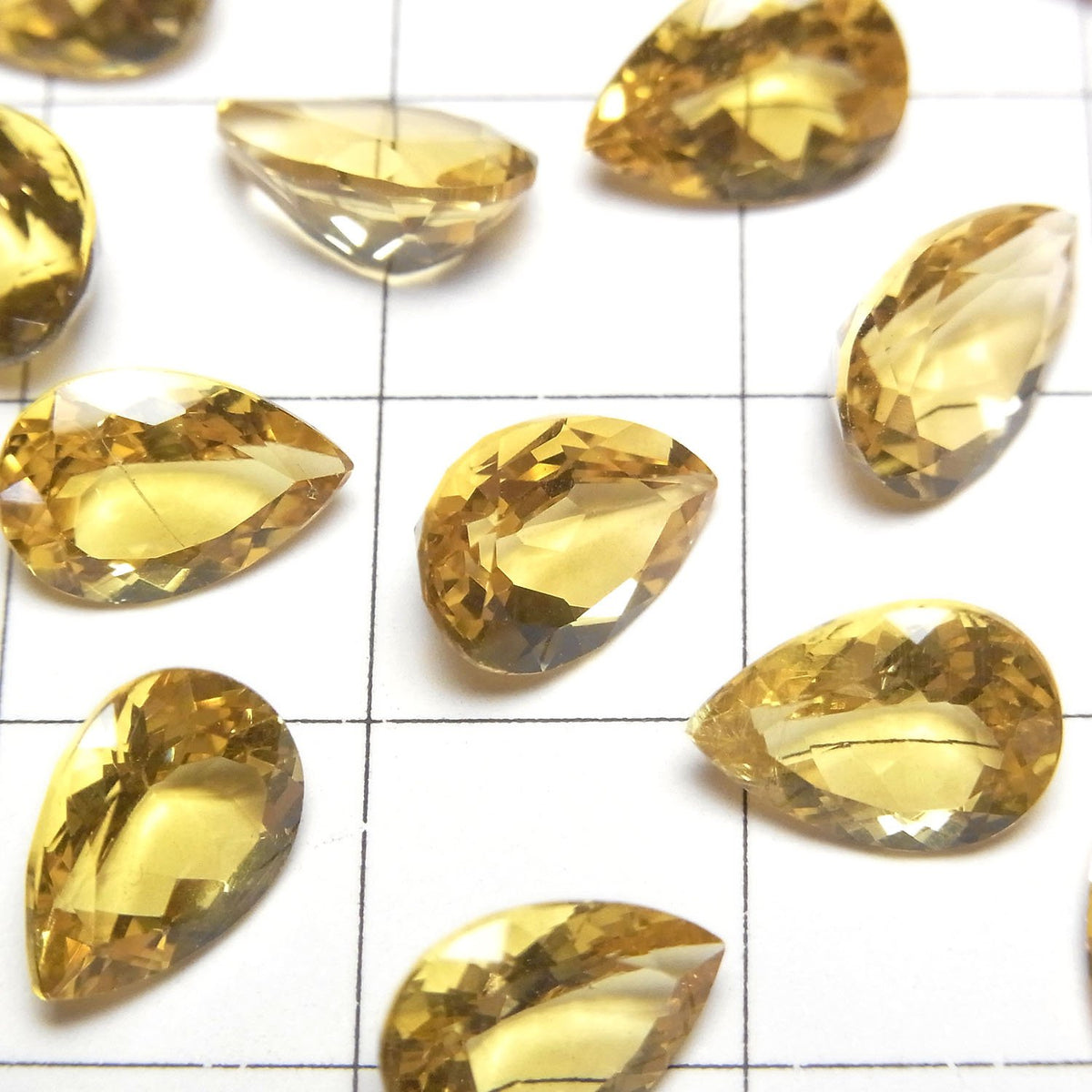 高品質金綠柱石 AAA 梨形刻面裸石 10x7mm 1顆