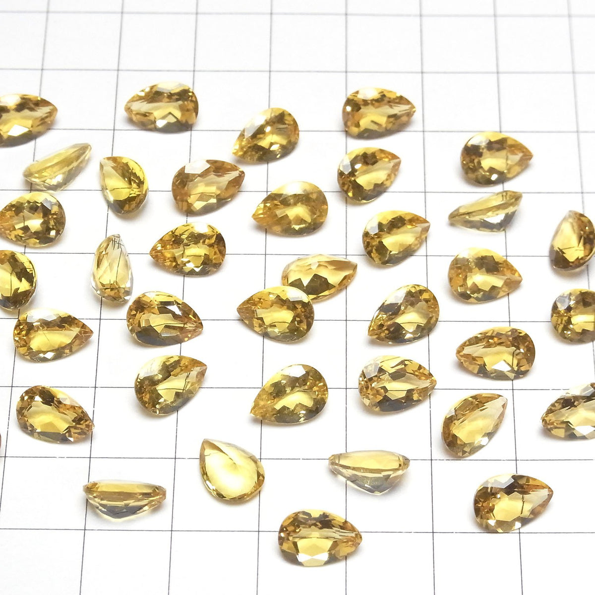 高品質金綠柱石 AAA 梨形刻面裸石 10x7mm 1顆