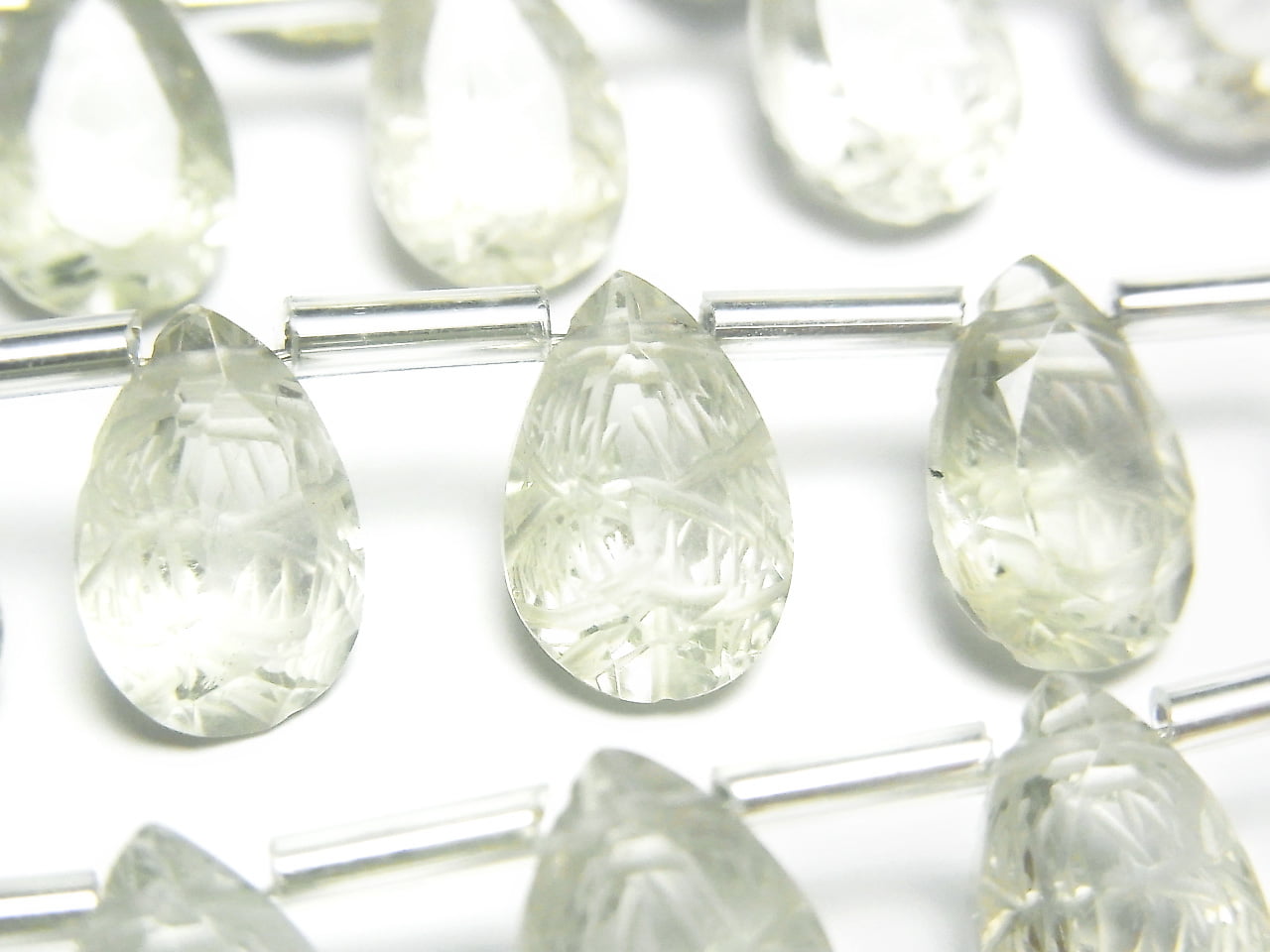 Hochwertiger grüner Amethyst AAA geschnitzte Birnenform facettiert 12x8mm 1Strang (8Stück)
