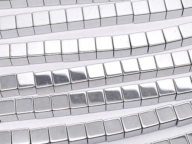 [Video] Hematite Cube 4 x 4 mm x 4 mm Silver coating 1 strand beads (aprx.15 inch / 38 cm)