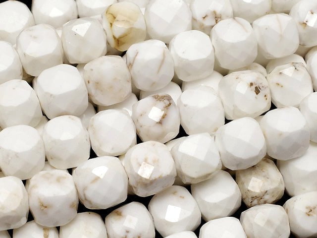 [Video] High Quality! Magnesite Cube Shape 6x6x6mm 1strand beads (aprx.15inch / 35cm)