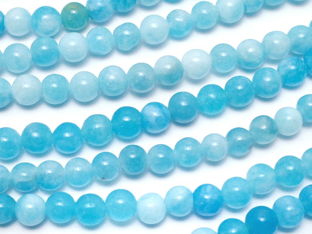 Blue Jade Round 4mm 1strand beads (aprx.15inch / 37cm)