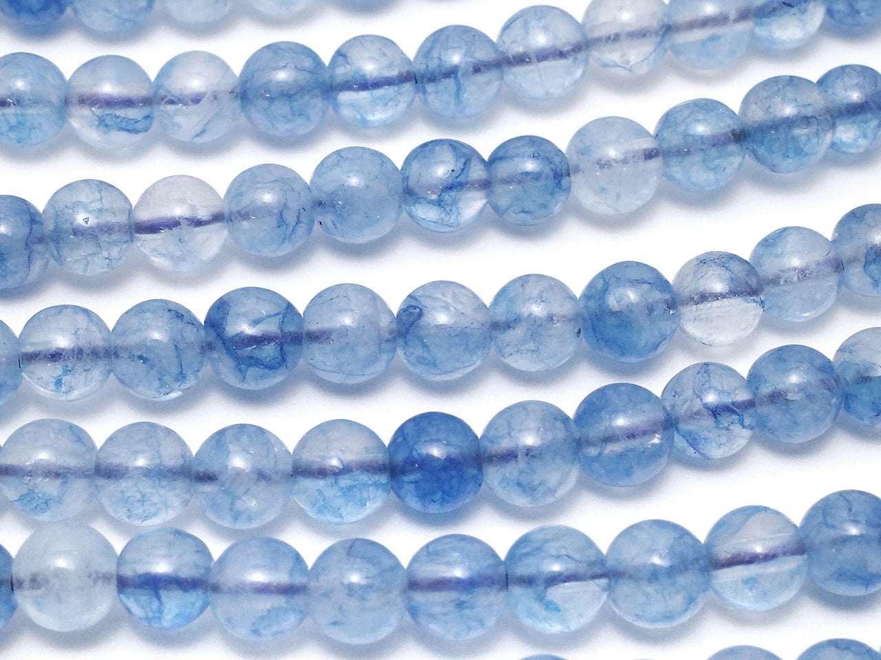 Blue color Jade Round 4mm 1strand beads (aprx.14inch/35cm)