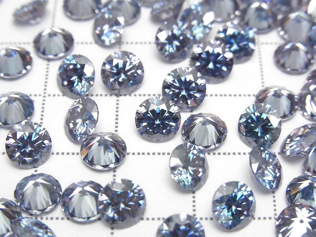 莫桑石 AAA 圓形刻面 6x6mm [藍色] 1顆