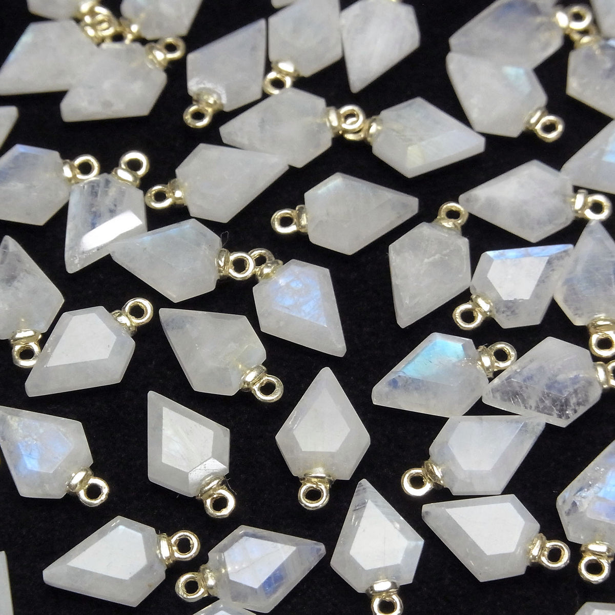 Rainbow Moonstone Arrows Head 9x7mm Charms (2pcs)