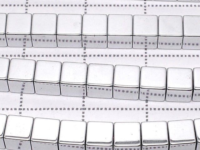 [Video] Hematite Cube 4 x 4 mm x 4 mm Silver coating 1 strand beads (aprx.15 inch / 38 cm)