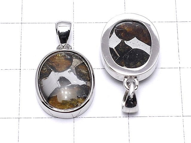 Kenya Sericho Pallasite Meteorite Oval Pendant 14x12mm Silver925